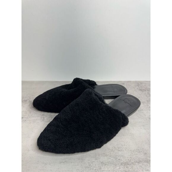 Marc Fisher Miles Size 5.5 Black Pointed Toe Shearling Sheepskin Slip On NEW - Picture 2 of 8